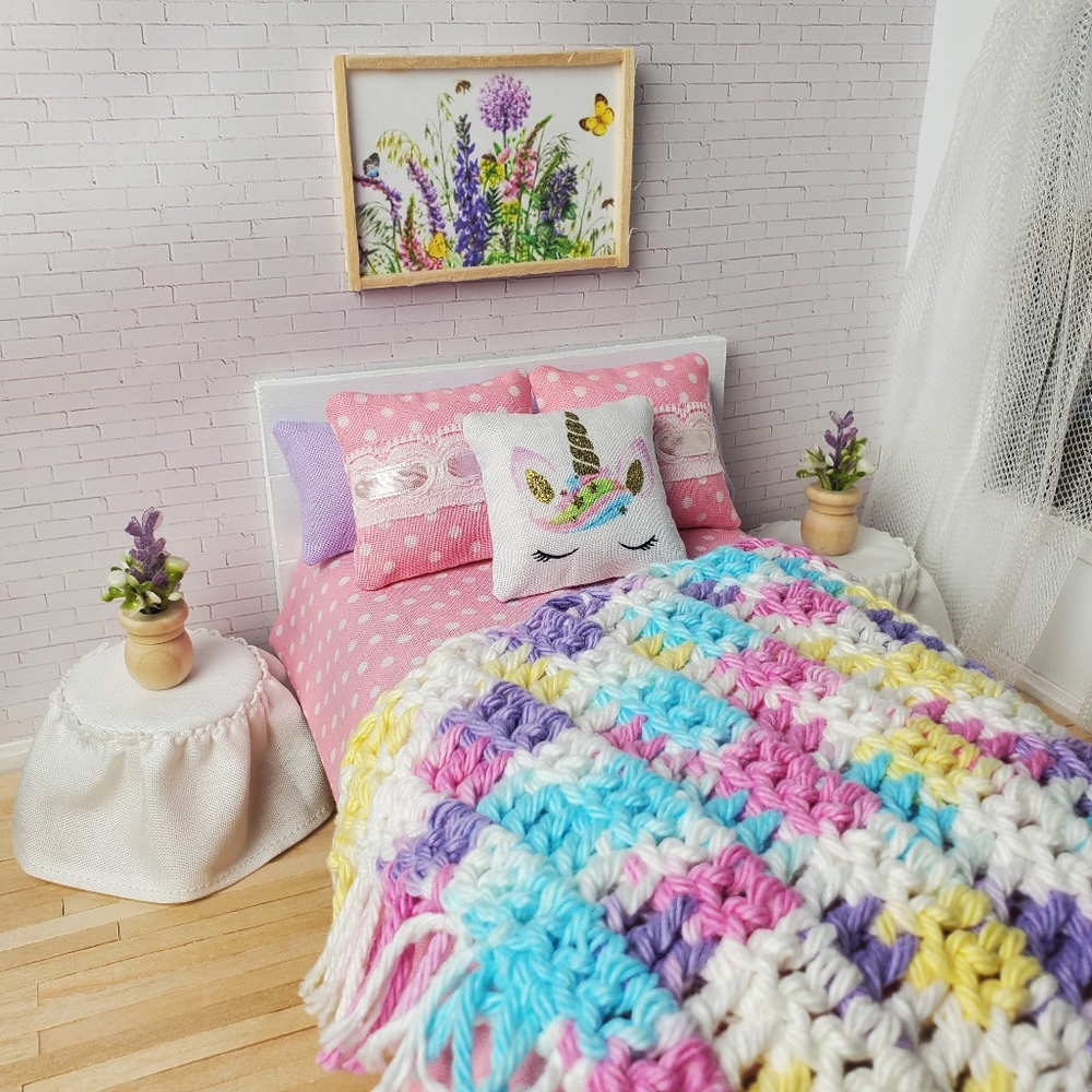 Miniature Dollhouse Crochet Throw Blanket 1:12 Scale Maileg